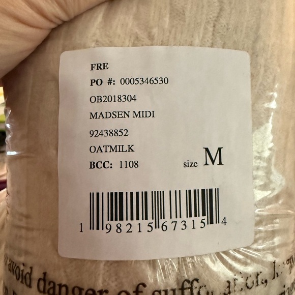 Free People Madsen Midi Cream Sweater Dress NWT M XL Oat milk - Picture 2 of 12